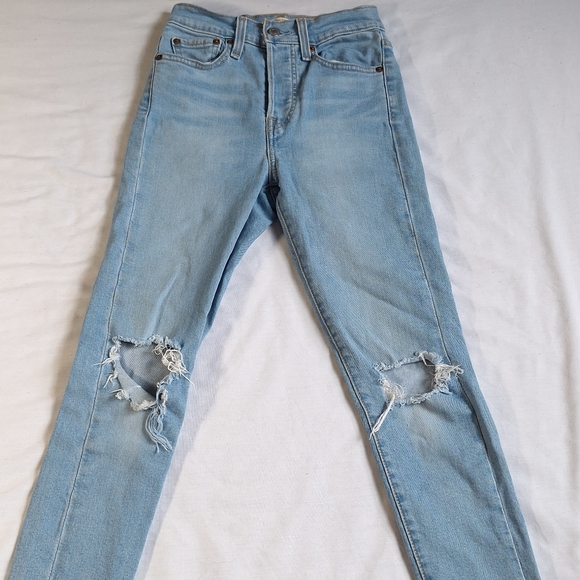 Levi’s Wedgie Fit Button Fly High Rise Ankle Jeans, 24 - Picture 2 of 13